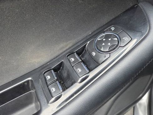 Used 2018 Ford Edge SEL image 7