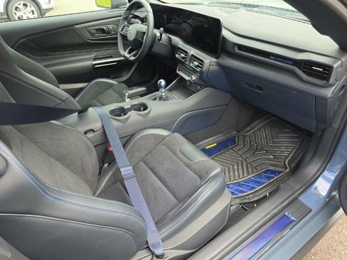 Used 2025 Ford Mustang Dark Horse RWD image 6