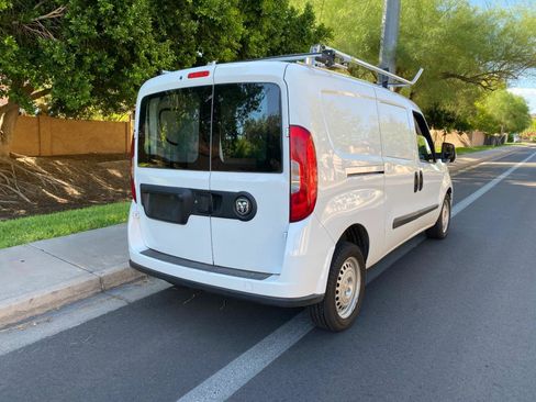 Used 2022 RAM ProMaster City Tradesman FWD image 4