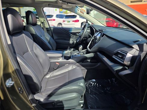Used 2022 Subaru Outback Limited image 10
