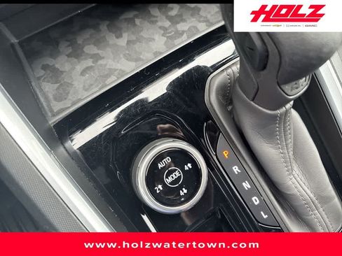 Certified 2024 Chevrolet Colorado Trail Boss w/ Advanced Trailering Package AWD/4WD image 23
