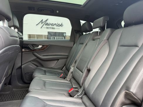 Used 2019 Audi Q7 3.0T Premium Plus w/ Premium Plus Package AWD/4WD image 8