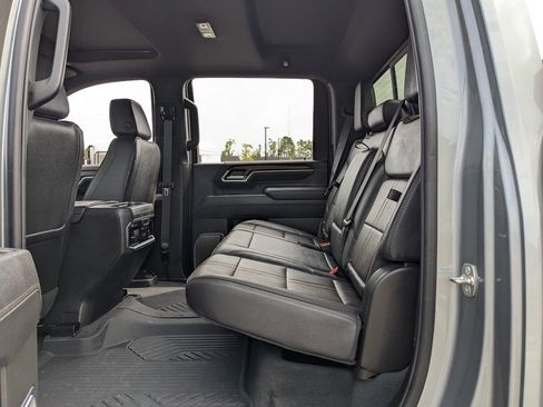 Used 2025 Chevrolet Silverado 2500 High Country w/ High Country Premium Package AWD/4WD image 23