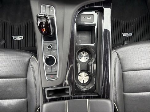 Certified 2022 Cadillac Escalade Sport w/ Touring Package image 39