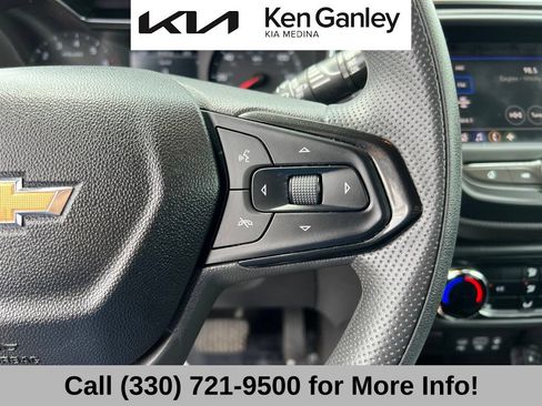 Used 2022 Chevrolet TrailBlazer LT FWD image 31