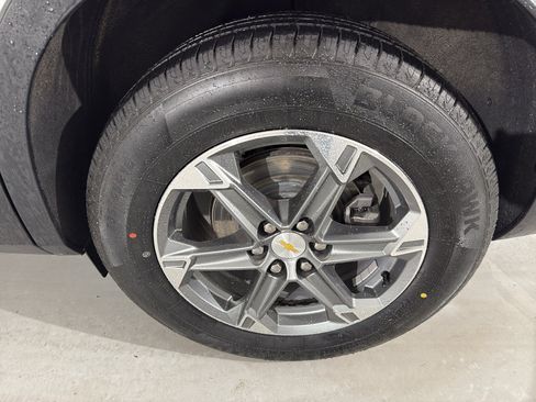 Used 2023 Chevrolet Blazer LT image 6