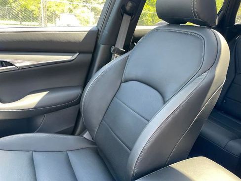 Certified 2025 INFINITI QX50 Luxe AWD/4WD image 18