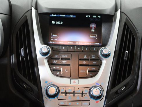 Used 2017 Chevrolet Equinox LS image 13