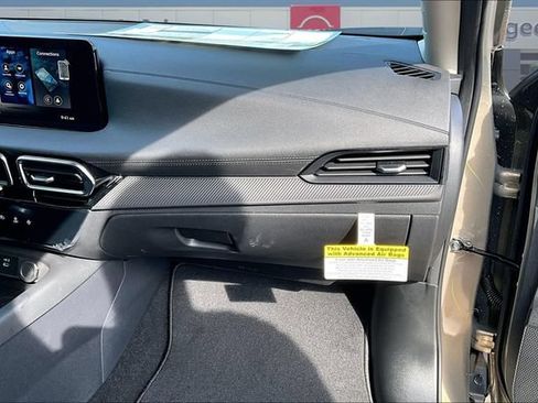 New 2026 Nissan Sentra SV w/ Floor Mat Package FWD image 16