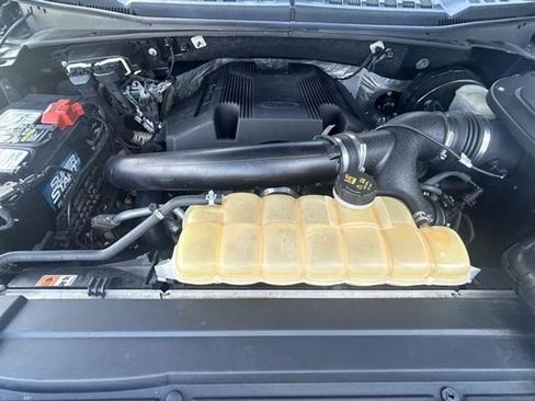 Used 2018 Ford F150 XLT w/ Equipment Group 302A Luxury image 24