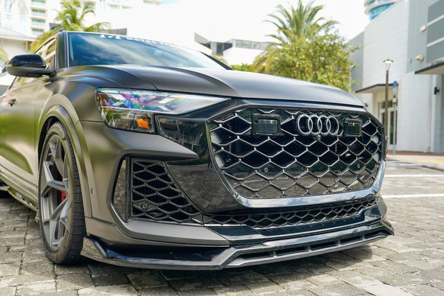Used 2026 Audi RS Q8 performance AWD/4WD image 40