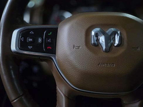 Used 2020 RAM 1500 Laramie image 21