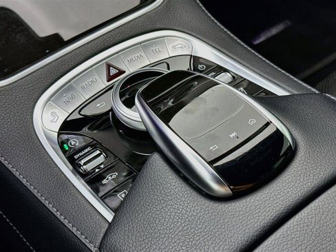Used 2019 Mercedes-Benz S 450 Sedan image 17
