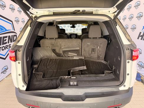 Used 2020 Chevrolet Traverse LT w/ Driver Confidence II Package image 19