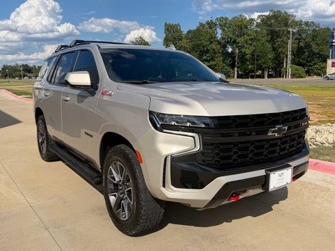 Used 2023 Chevrolet Tahoe Z71 AWD/4WD image 10