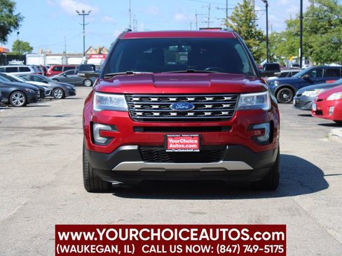 Used 2017 Ford Explorer XLT w/ Equipment Group 202A image 2