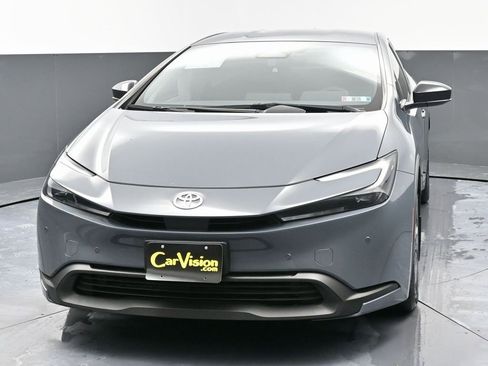 Used 2024 Toyota Prius LE image 5