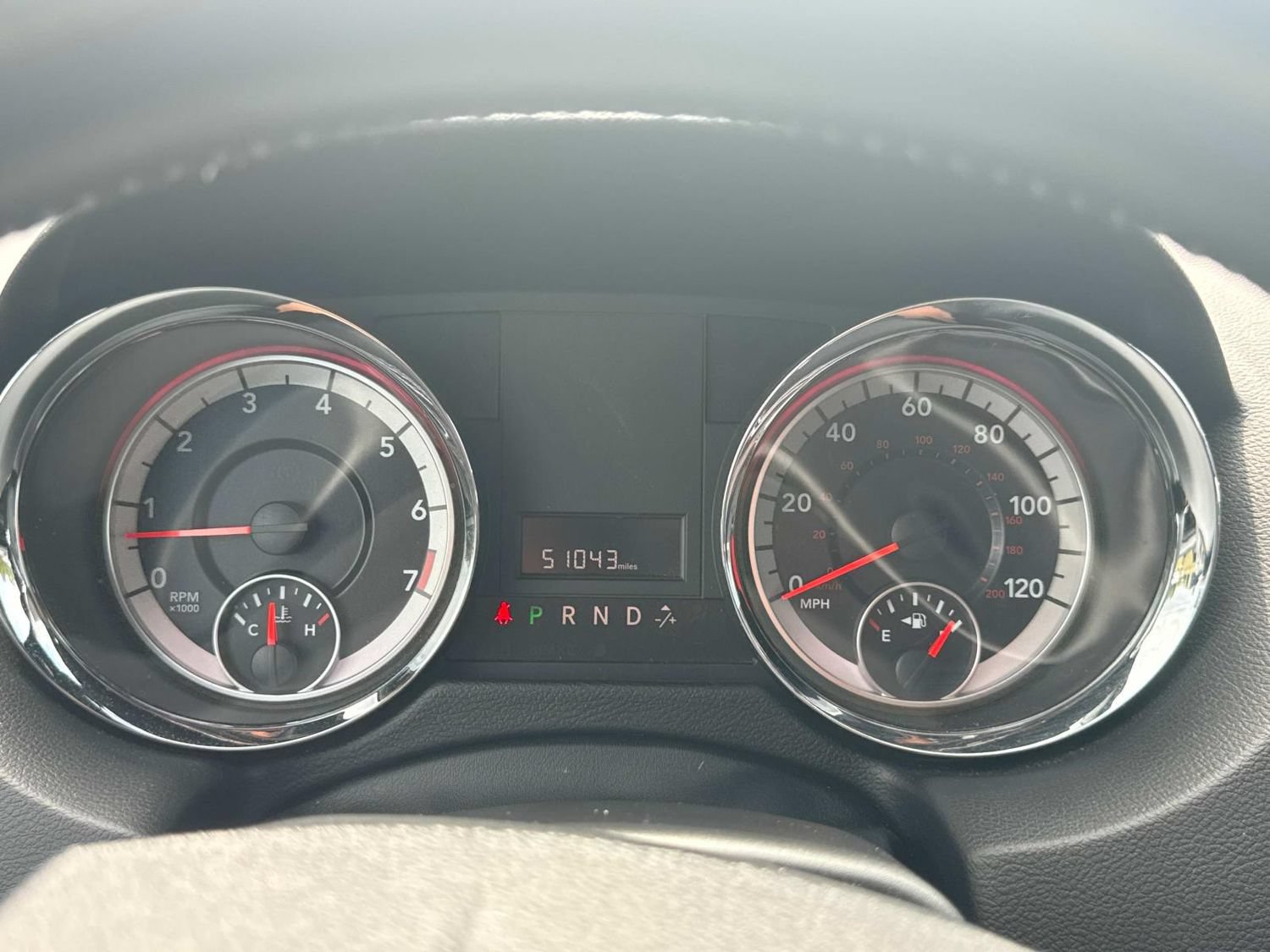 Used 2017 Dodge Grand Caravan SE FWD image 32