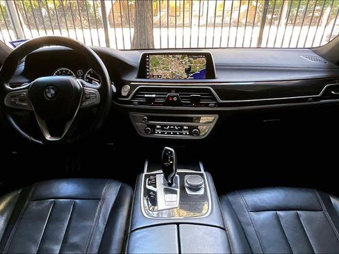 Used 2019 BMW 740i w/ M Sport Package image 15