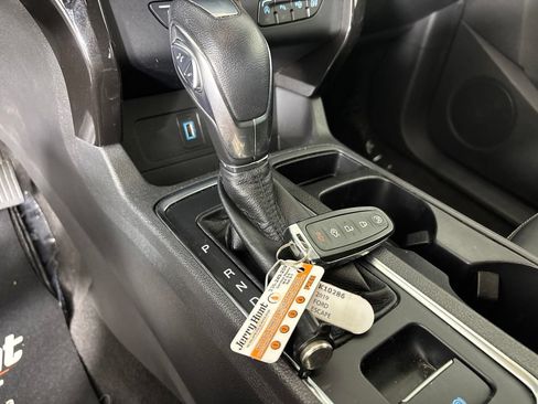 Used 2019 Ford Escape Titanium FWD image 21