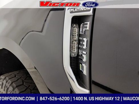 Used 2022 Ford F350 Platinum image 18