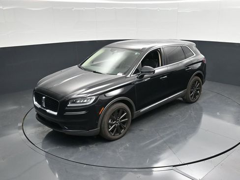 Used 2023 Lincoln Nautilus Reserve w/ Equipment Group 201A image 47