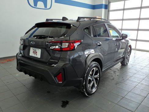 Certified 2024 Subaru Crosstrek 2.0i Premium image 5