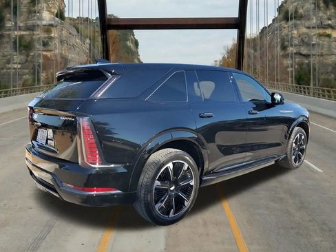 New 2025 Cadillac Escalade IQ Sport 2 AWD/4WD image 9