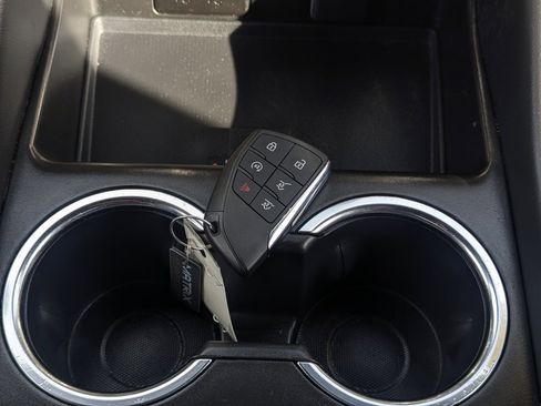 Used 2023 GMC Yukon XL AT4 w/ LPO, Floor Liner Package image 41