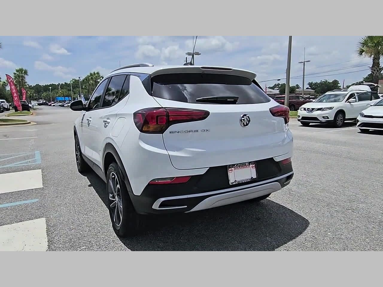 Used 2022 Buick Encore GX Select w/ Safety Package II FWD image 30