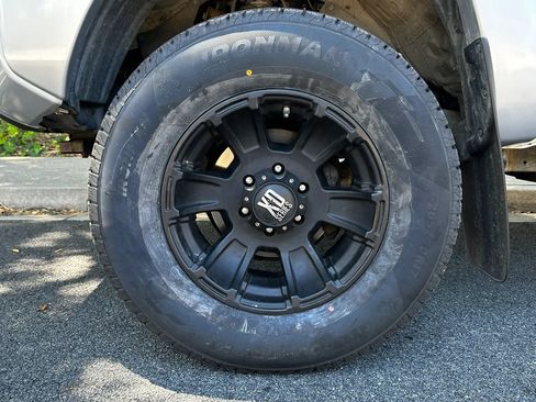 Used 2013 Toyota Tacoma PreRunner w/ TRD Sport Pkg RWD image 35