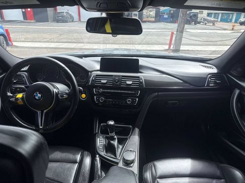 Used 2017 BMW M3 RWD image 18