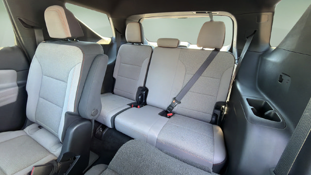 Used 2026 Chevrolet Traverse LT w/ Driver Confidence Package FWD image 33