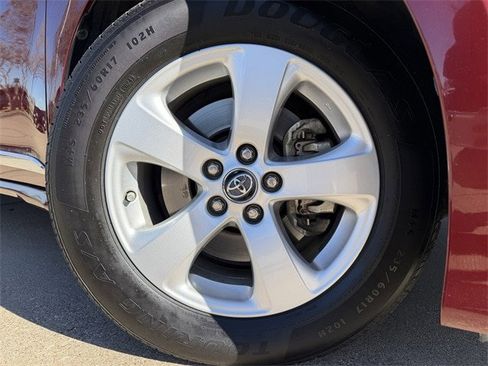 Used 2019 Toyota Sienna LE image 10
