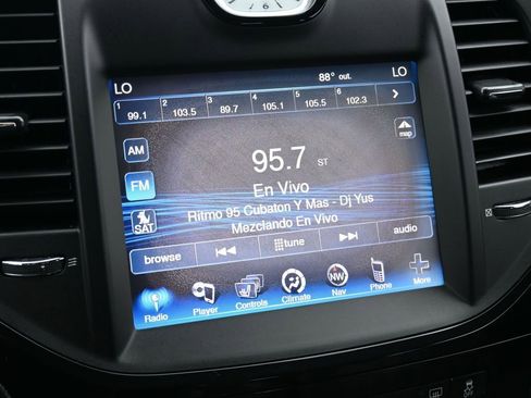 Used 2014 Chrysler 300 S image 19