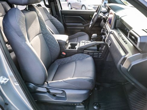 Certified 2025 Toyota Tacoma SR5 image 7