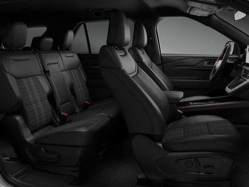 New 2026 Ford Explorer ST-Line w/ ST-Line Street Pack image 28