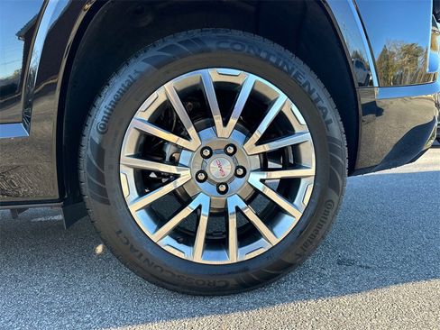 New 2026 GMC Terrain Denali w/ LPO, Floor Liner Package image 20