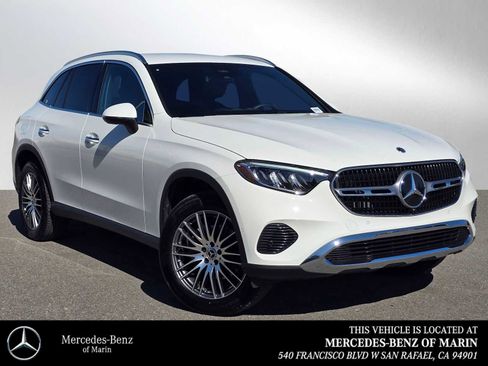 Used 2026 Mercedes-Benz GLC 300 image 1