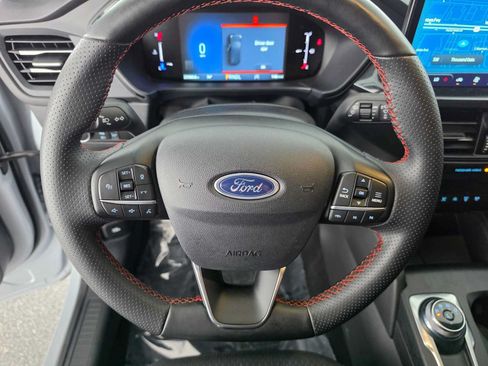 Used 2025 Ford Escape ST-Line w/ Tech Pack #1 FWD image 22