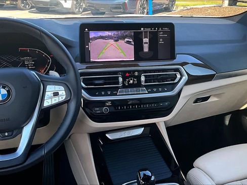 Used 2022 BMW X3 sDrive30i w/ Premium Package image 6