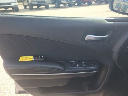 Used 2023 Dodge Charger SXT image 14