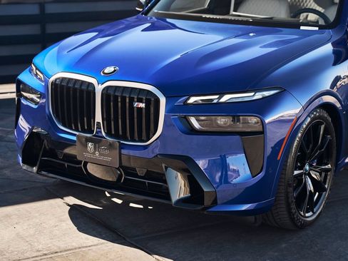 Used 2024 BMW X7 M60i w/ Executive Package AWD/4WD image 6