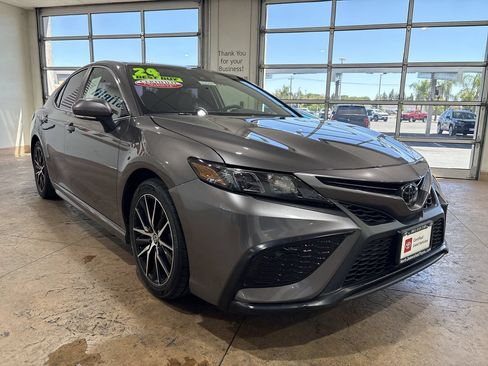 Certified 2024 Toyota Camry SE w/ Convenience Package FWD image 4