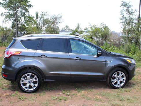 Used 2015 Ford Escape Titanium AWD/4WD image 6
