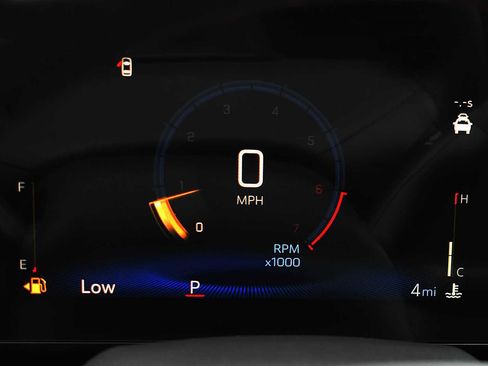 New 2026 Chevrolet Trax RS w/ Sunroof Package image 15