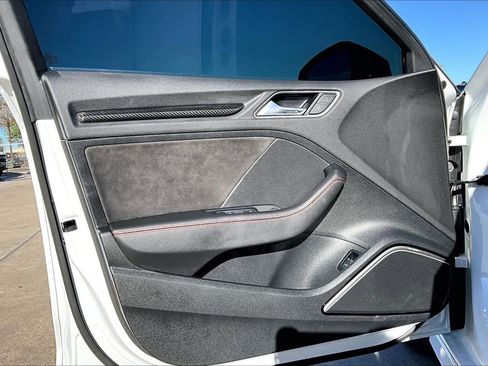 Used 2018 Audi RS 3 w/ Dynamic Plus Package image 21