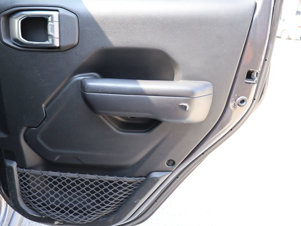 Used 2020 Jeep Wrangler Unlimited Sport AWD/4WD image 10
