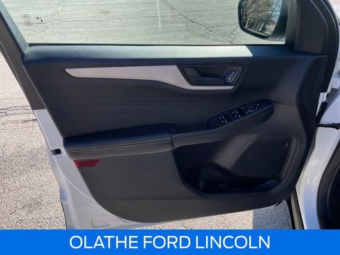 Used 2022 Ford Escape SE w/ Convenience Package image 21