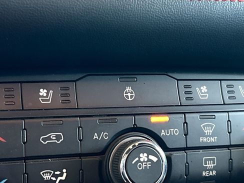 Used 2024 Dodge Durango GT image 21